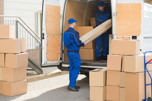 Packing boxes and moving supplies for South Kensington homes