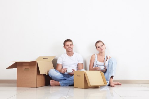 Free quote and transparent pricing for South Kensington removals