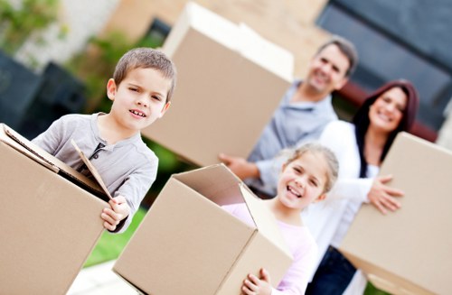Local man and van for flat moves and deliveries in South Kensington