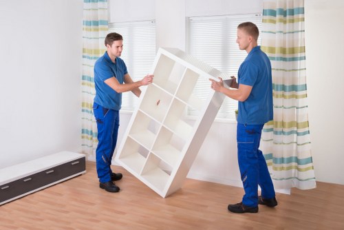 Furniture handling and transport support for a flat move in South Kensington