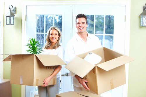 UK governing law and contract terms for man with van services