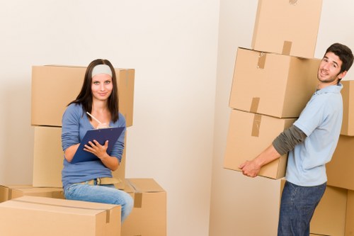 Removal van and moving supplies used for local South Kensington services